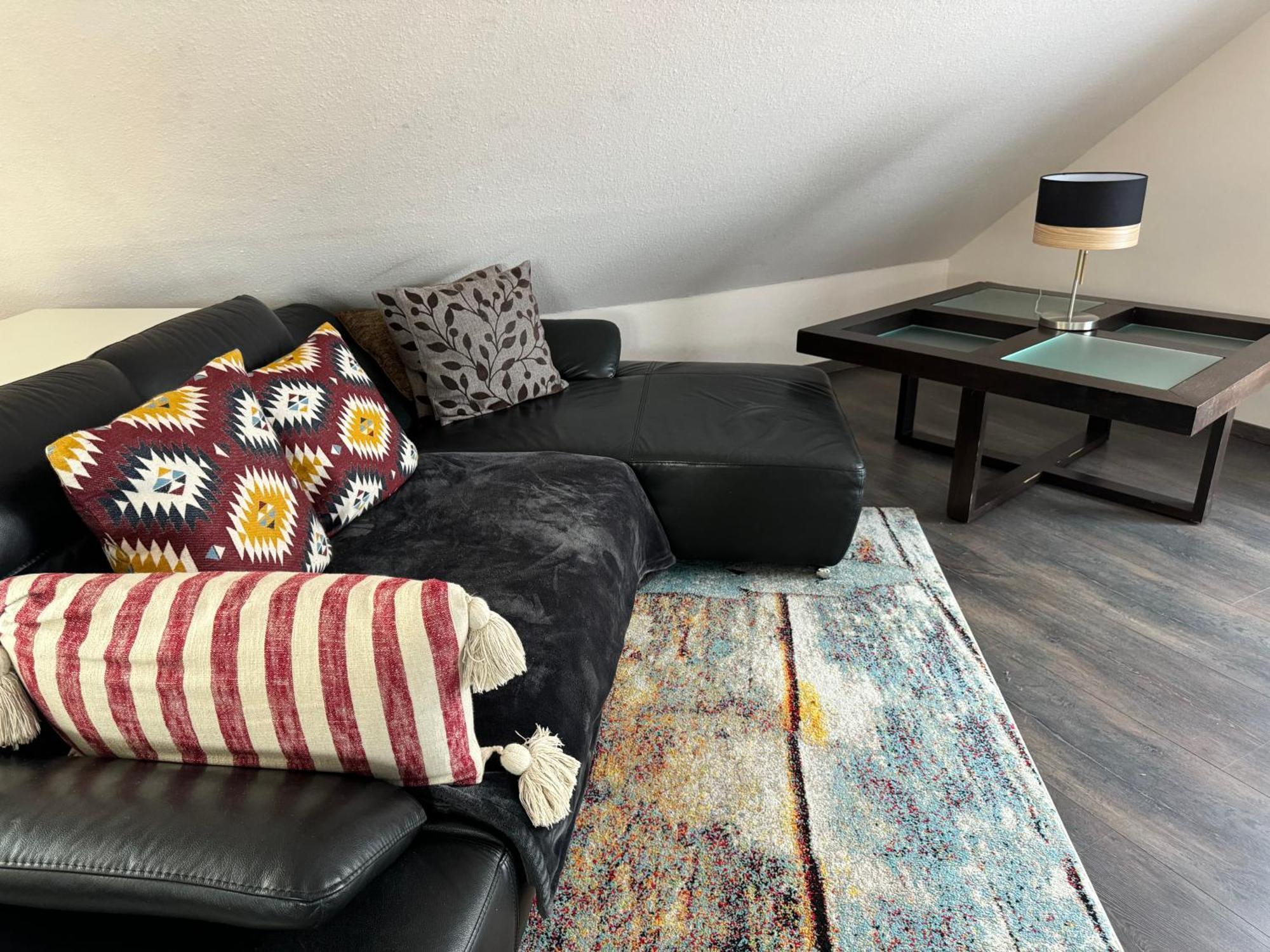 Modern House Gehrden Auf 2 Etagen, Nice Garten, Barbecue, Contactless Check-In, Free Parking Exterior foto
